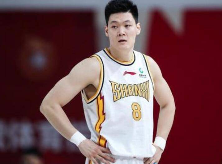 德媒报道阿森纳关注巴奥亚：近期不在最佳状态的德甲最快边锋（德媒：阿森纳有意巴奥亚，德甲速度最快边锋近况不佳）