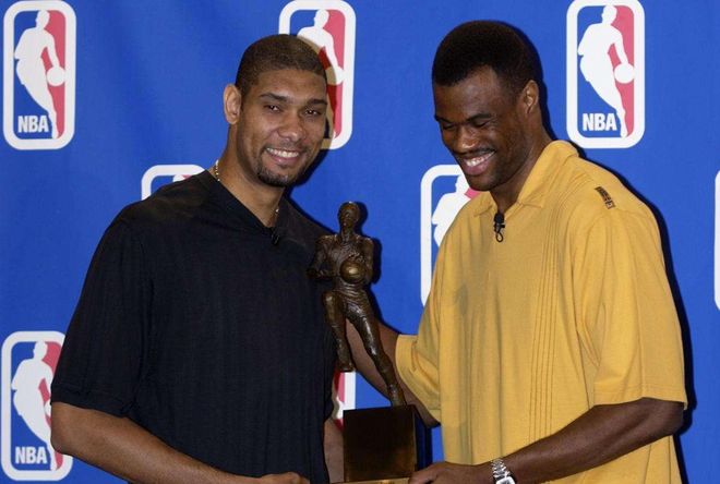 斯帕莱蒂：孔蒂是一位顶级教练，对阵那不勒斯我们会全力以赴（斯帕莱蒂称赞孔蒂为顶级名帅：面对那不勒斯我们将倾尽全力）