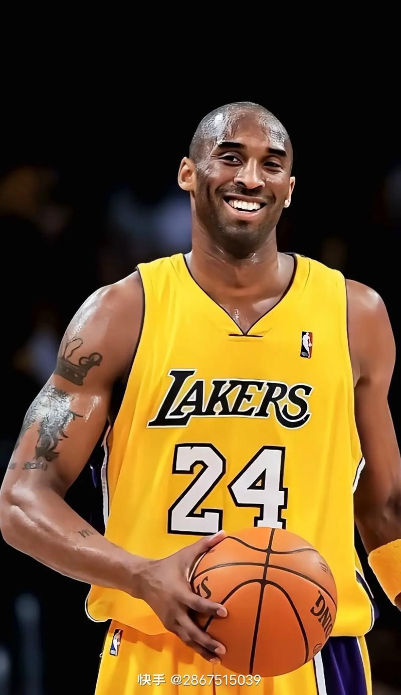 中超争冠格局愈加明朗（中超争冠形势日益清晰）