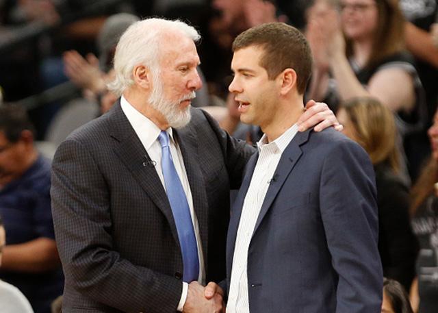 BBC：芝加哥火焰与莱万就转会展开积极谈判，球员愿意加盟（据BBC报道，芝加哥火焰与莱万就转会深入洽谈，球员倾向加盟）